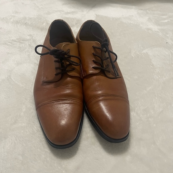 Express brown dress shoe size 10 - Picture 5 of 5